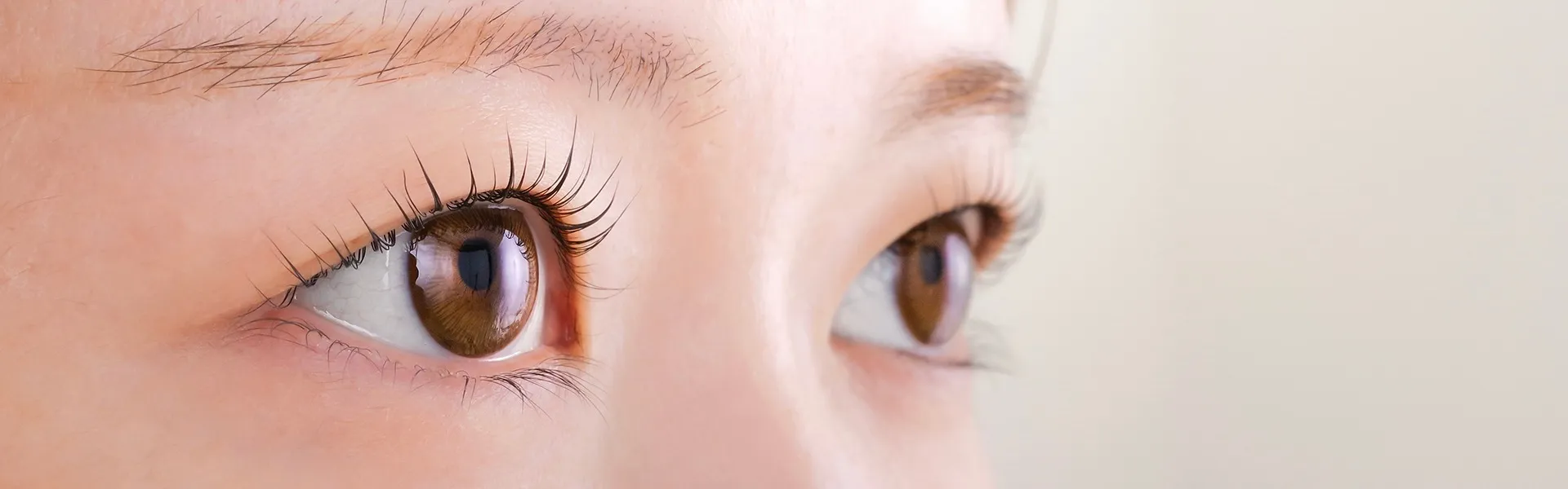 まつエクセットメニューと眉施術で第一印象を格上げする方法